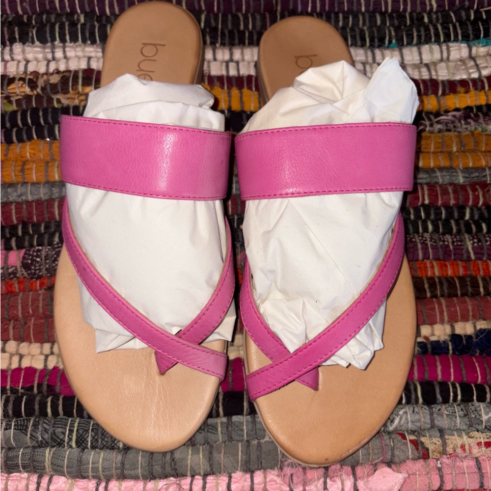 Bueno Jackson Sandals Pink